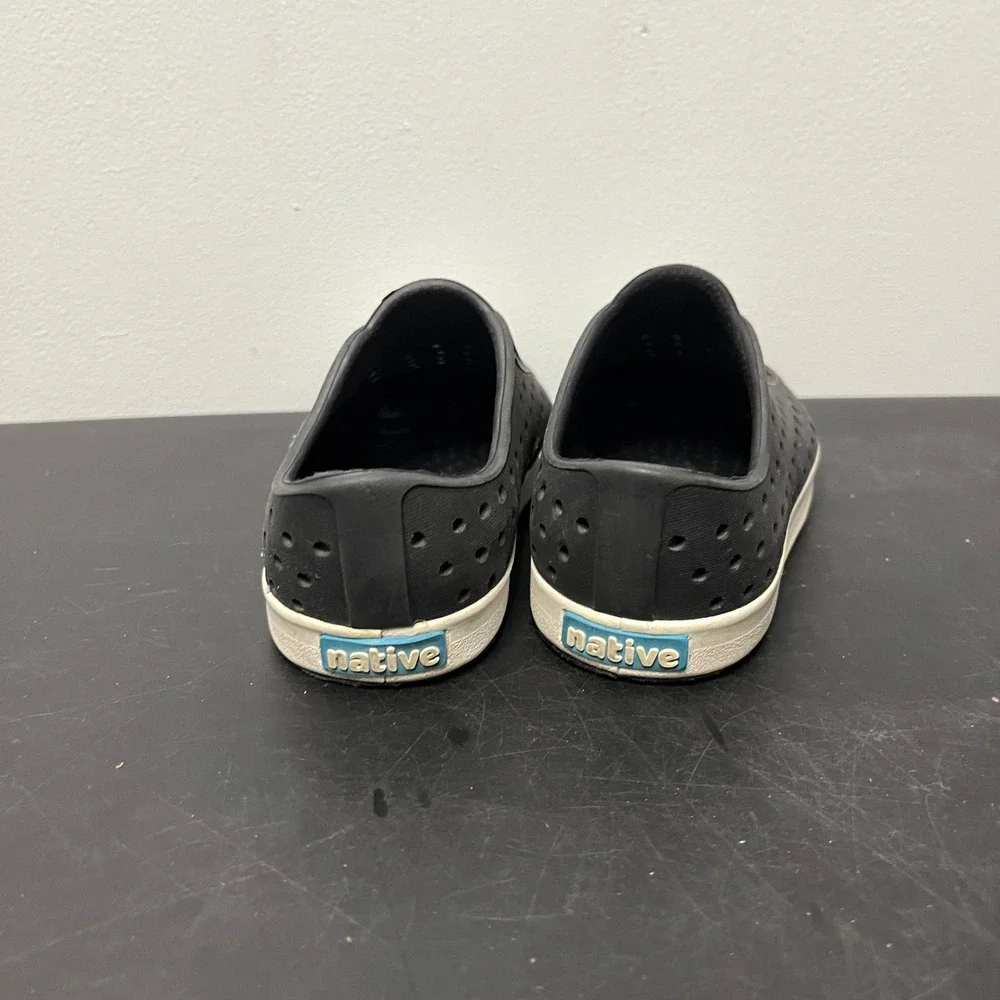 Native Shoes Kids Jefferson Water Shoe Black White Slip‎ On Round Toe C6
